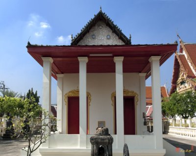 Wat Ruaksuttharam วัดรวกสุทธาราม
