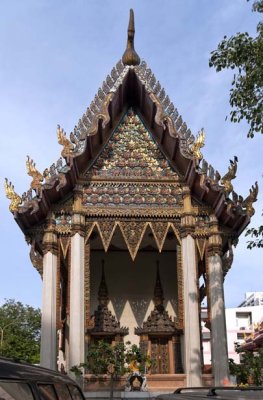 Wat Khanika Phon วัดคณิกาผล