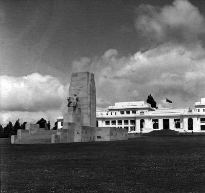 Parliament House Canberra 1952.jpg
