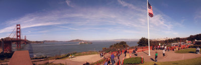 VBL Golden Gate Bridge, looking North.jpg
