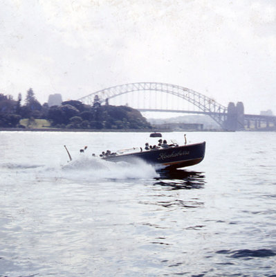 Speedboat 1950s 2.jpg