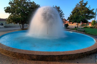 Cisterna Plaza Fountain