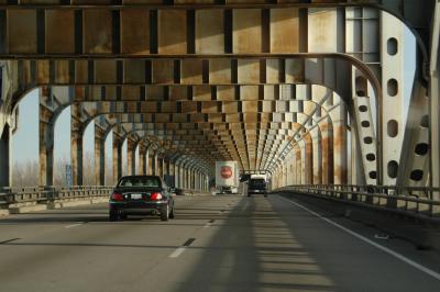 D8, Entering Louisville