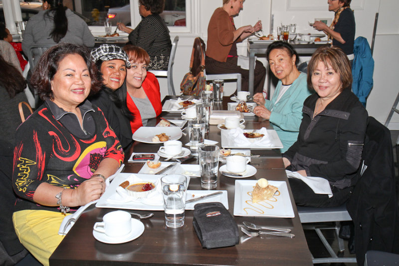 7D_110321050_lr_900.jpg
