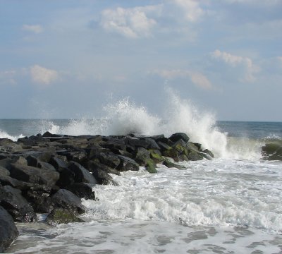 Cape May Surf Rocks 9677 5/2012