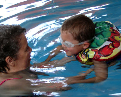 ChesBch Tony+Nana swim 142 6/2012