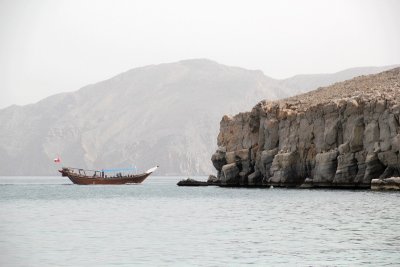 550D120303_2036_Oman Mussandam Dhow cruise.jpg