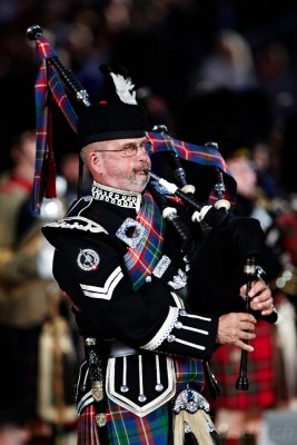 Massed Pipes and Drums - Swiss Highlanders