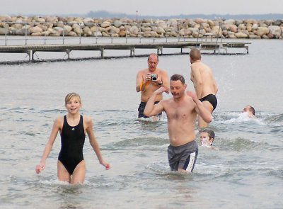 Nytårsbadning2008-1 113.jpg