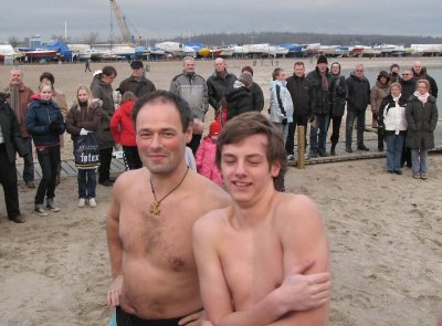 Nytårsbadning2008 003.jpg