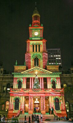Sydney Town Hall painted with light