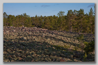 Field of pebble