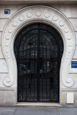 Doorways of Paris