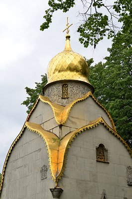 49_Novodevichy Convent.jpg