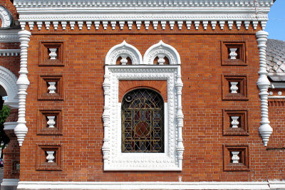 13_Window design of the chapel.jpg