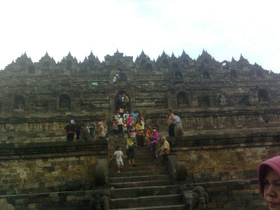 borobudur 9 - 12 juli 2010.jpg