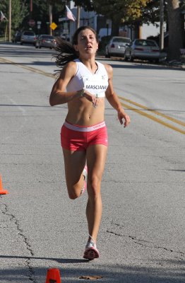 Juliane Masciana (3rd elite female in 16:39)
