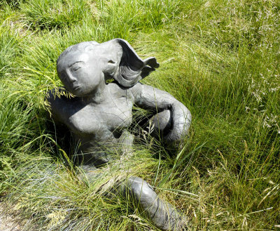 Cornerstone garden sculpture