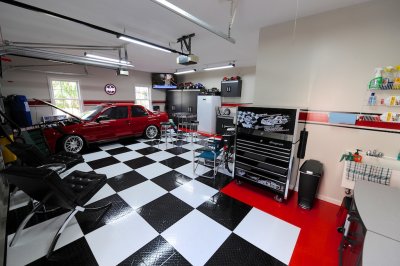 Garage Makeover with stripes