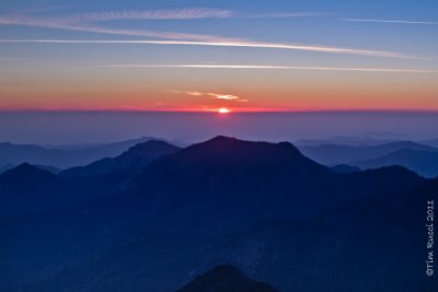 7D_1538 - Sunset from Moro Rock