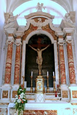 38203 - Cathedral Altar
