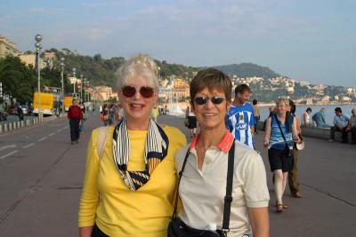 39737 - Kayla and Marilyn in Nice, France