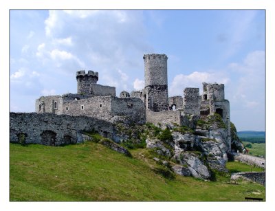Ogrodzieniec - Castle