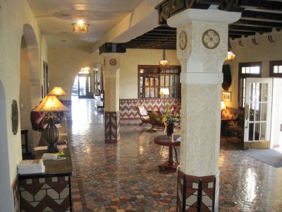 Hotel Paisano.jpg
