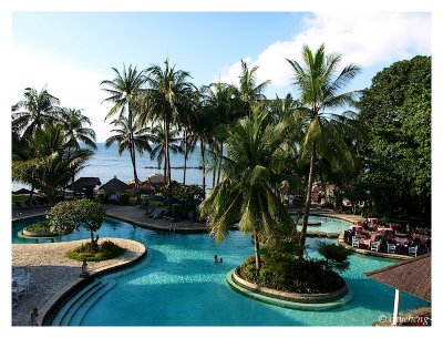 Quiet and peaceful swimming pool