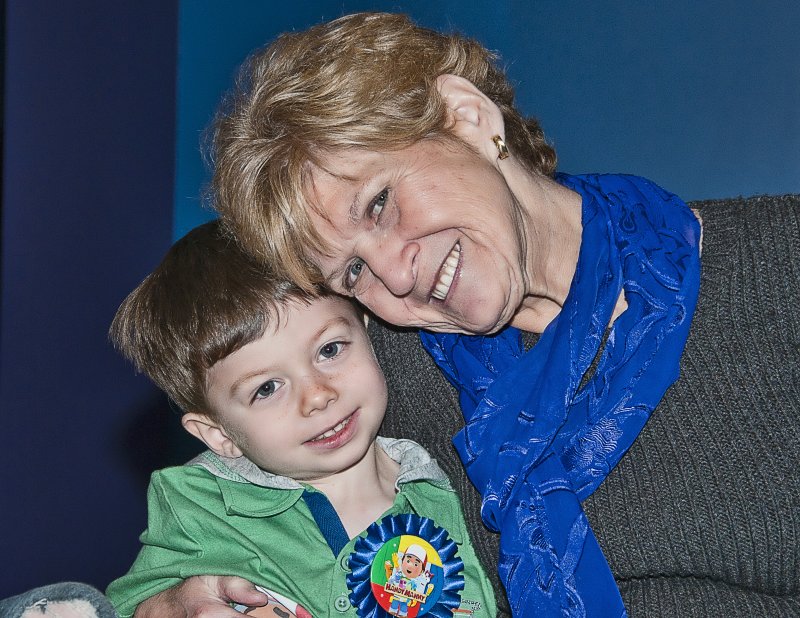 Eli & Nana (Topaz)