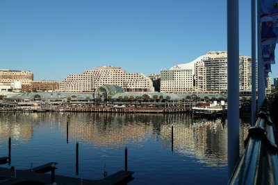 Darling Harbour Quayside shopping complex
