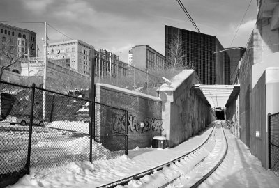 IMG_5252bw_web.jpg