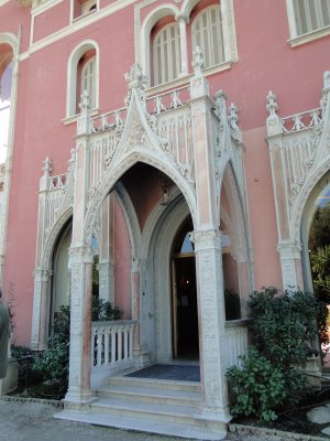 Villa entryway