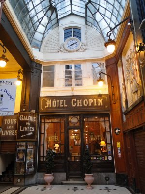 Hotel Chopin entrance