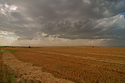 PreStorm-b3r2j