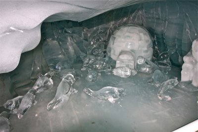 Jungfraujoch Glacier scuptures