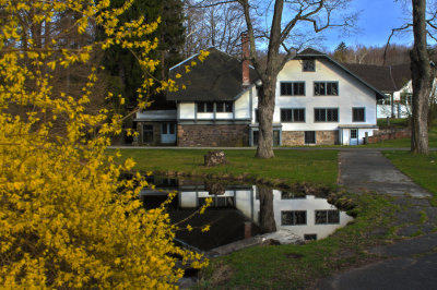Old Stables.jpg