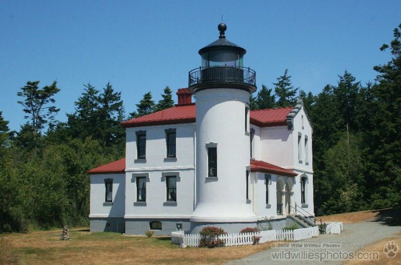 Admiralty Head Lighthouse 3