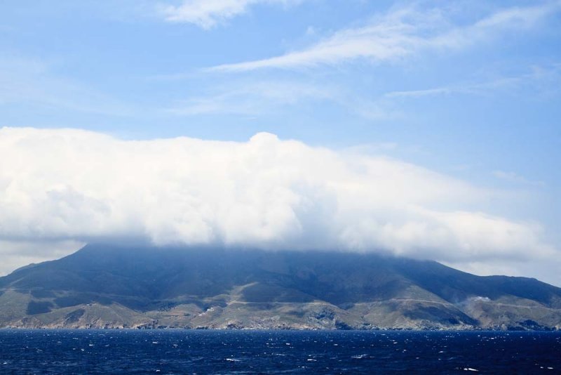 An island on the way to Mykonos