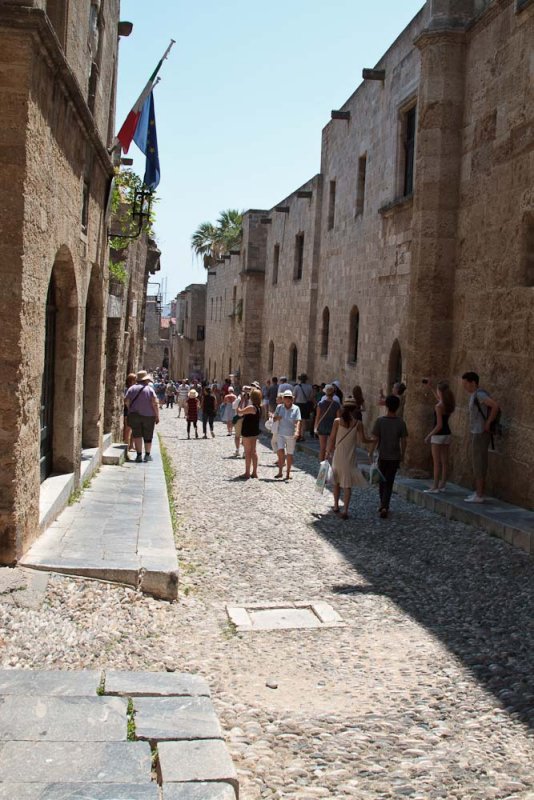 Rhodes street