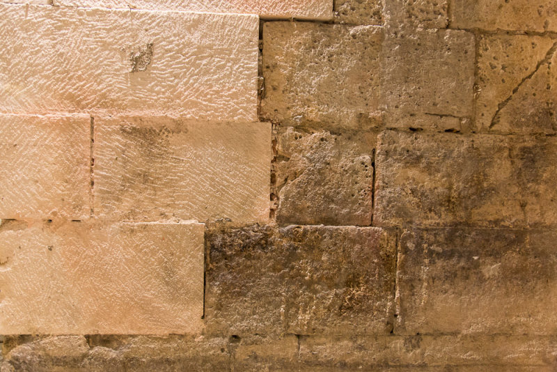 Diocletians Palace - old and new stone