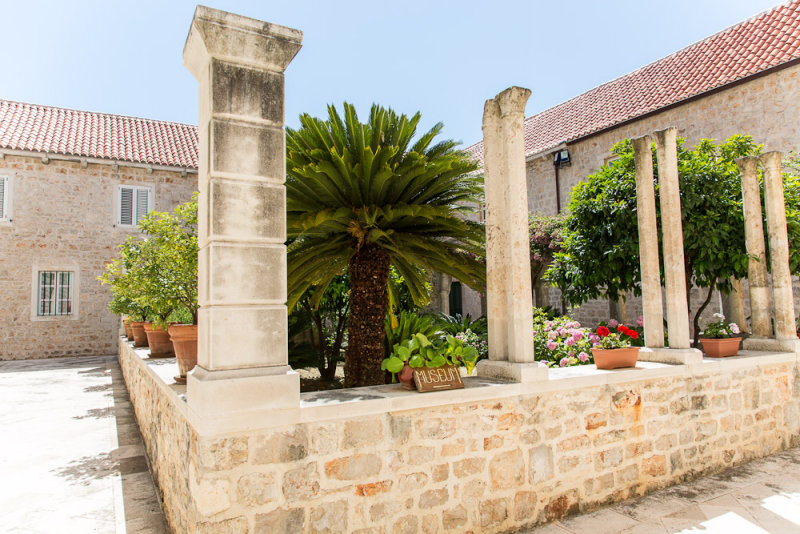 Posvečena museum