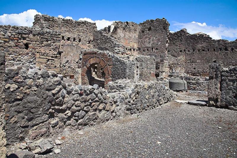 Ruined Walls