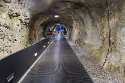 Castle Tower - tunnel to the lift