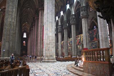 Il Duomo interior