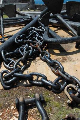 DSC_1123c Anchor & Chain.jpg