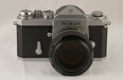 Nikon F 002