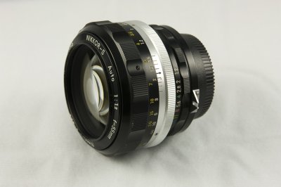 Nikkor 55mm f/1.2