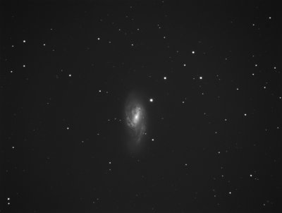 Uncropped single frame of Galaxy M66 in Leo 26-Mar-2011 