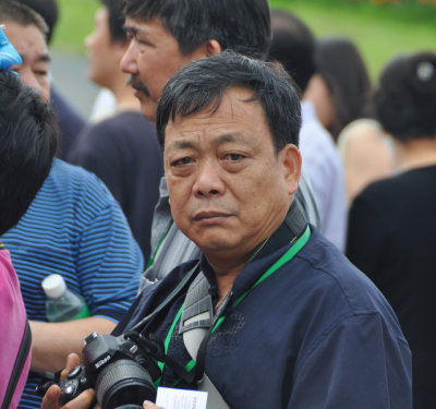 Grumpy Guangzhou photographer
